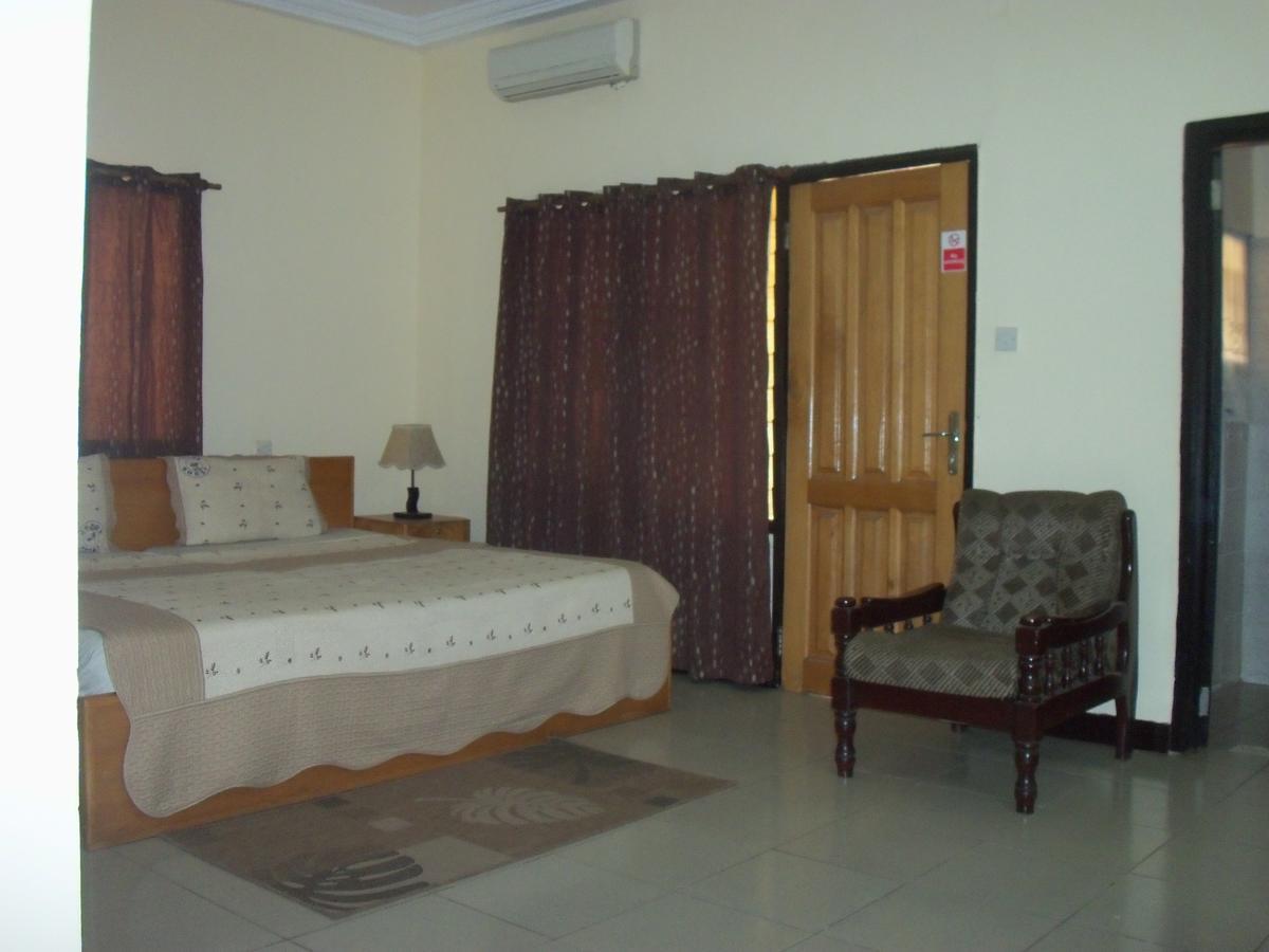 Jenos Hotels Acra Exterior foto